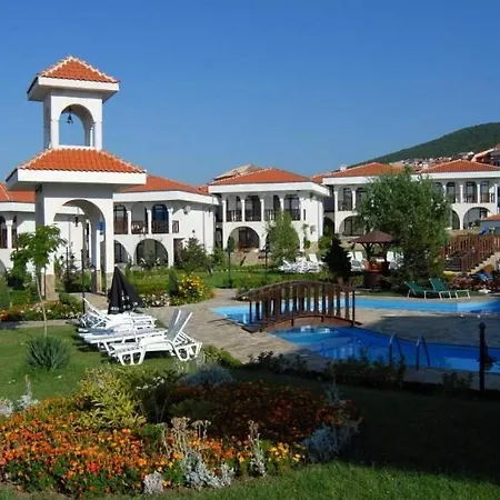 Kambani Arnel , Marina