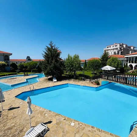 Kambani Arnel , Marina Sveti Vlas